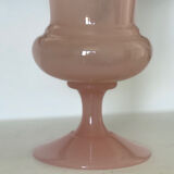 Vase en opaline