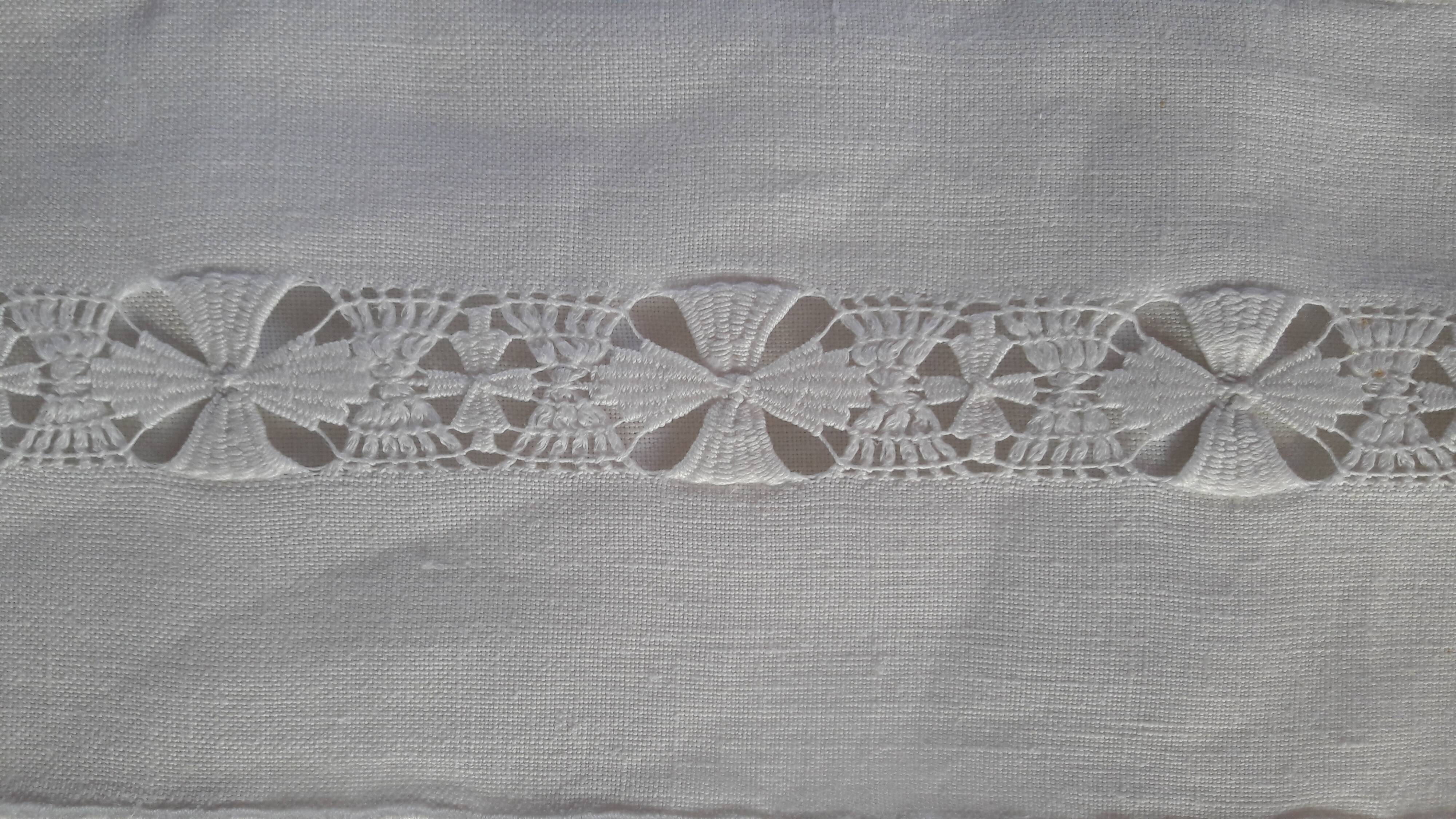 Former bride and groom's sheet in white linen monogram MN