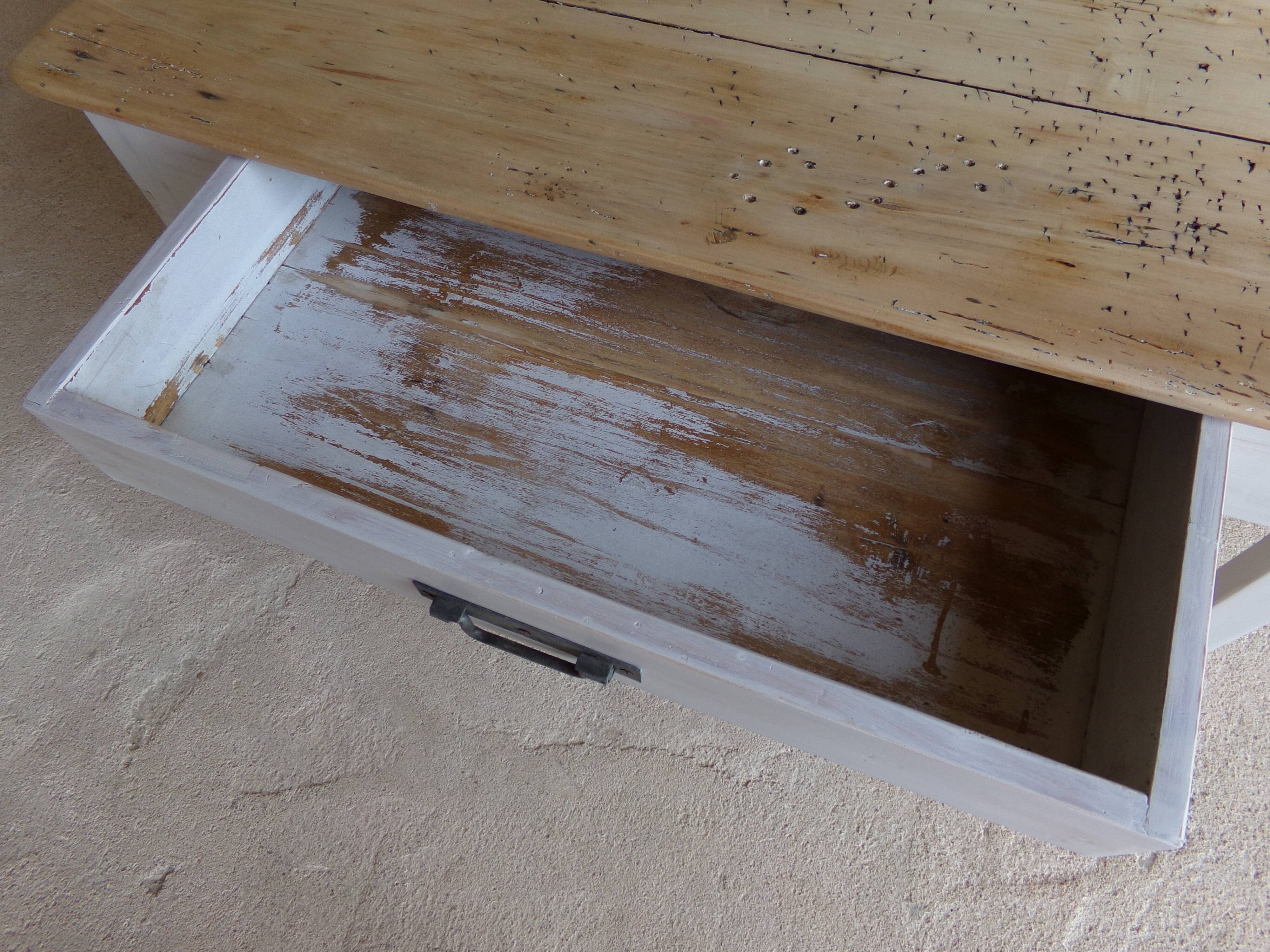 Table basse de ferme