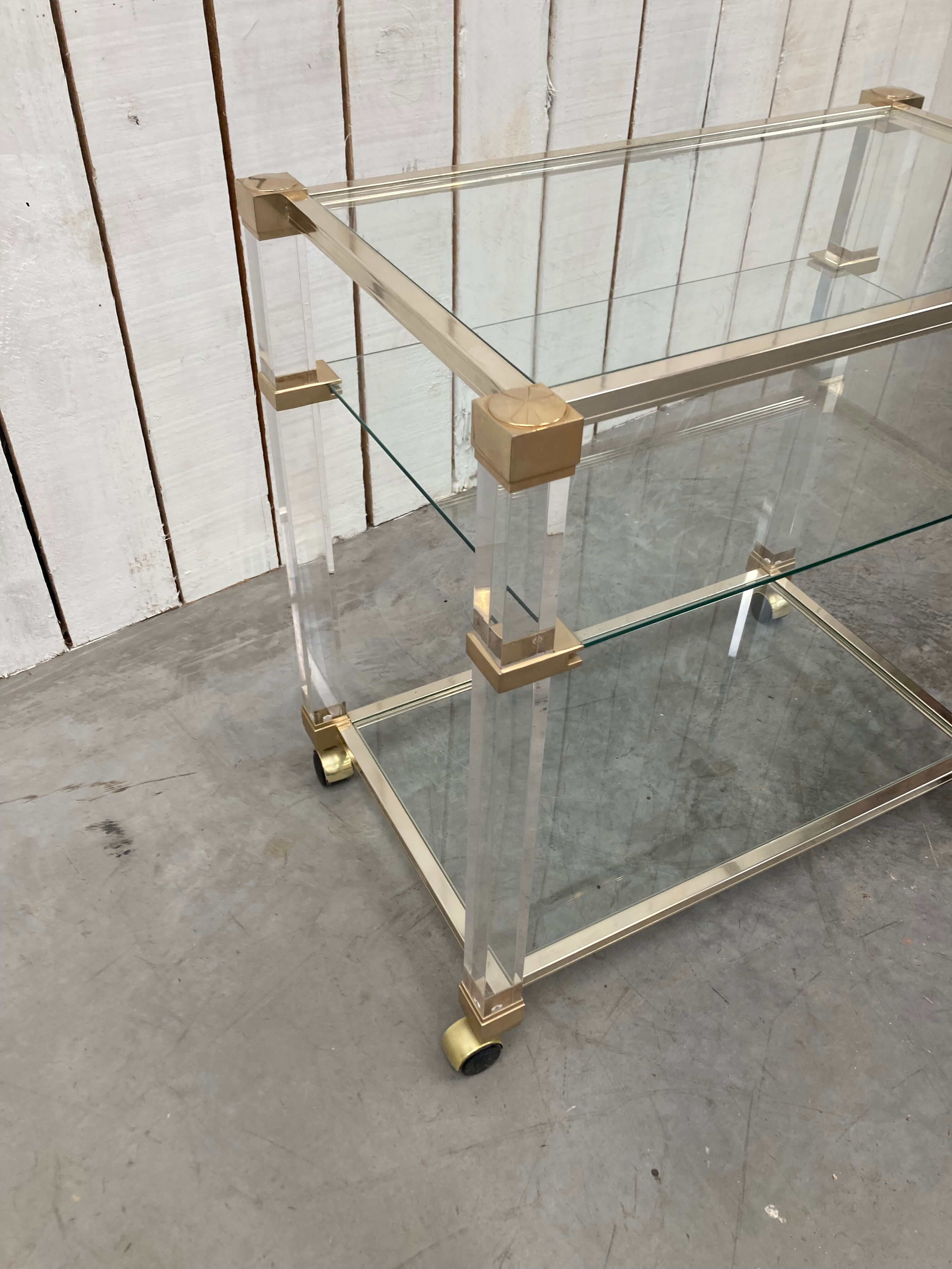 Pierre Vandel wheeled service