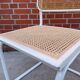 Chaise design Cesca modèle b32 en blanc