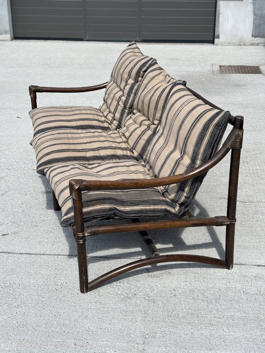 Vintage 3 seater bamboo sofa – bohemian / safari style with cushion