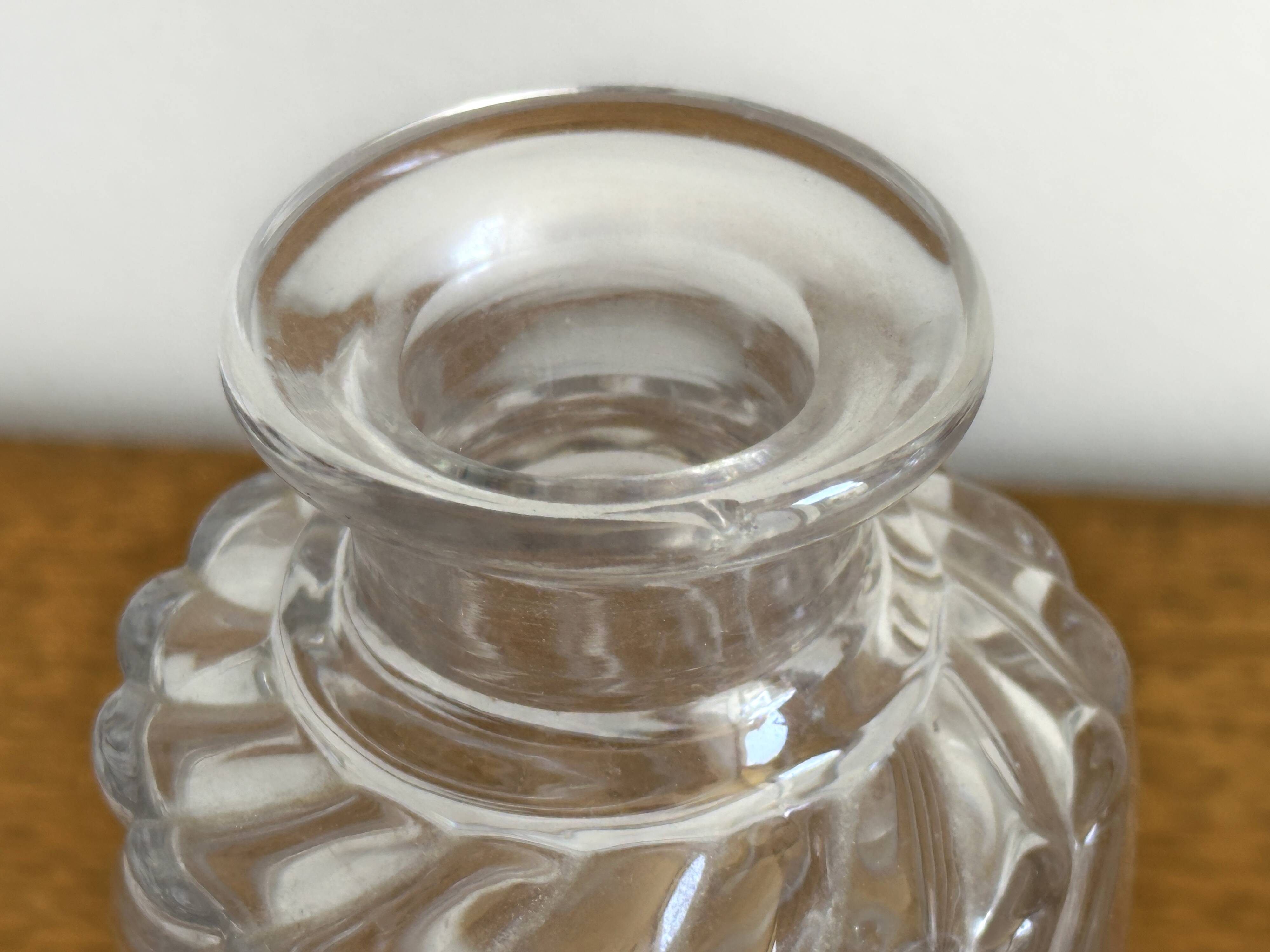Baccarat crystal - important bamboo twisted toiletry item