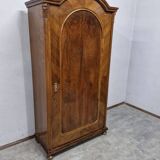 Armoire unique en noyer Ludwikowska 2