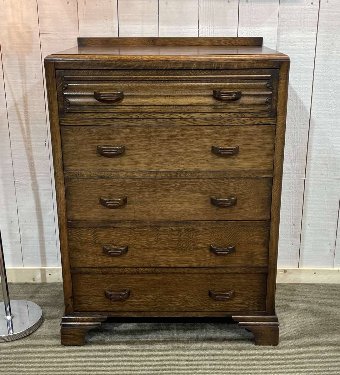 1950s English Art Deco oak chest of drawers