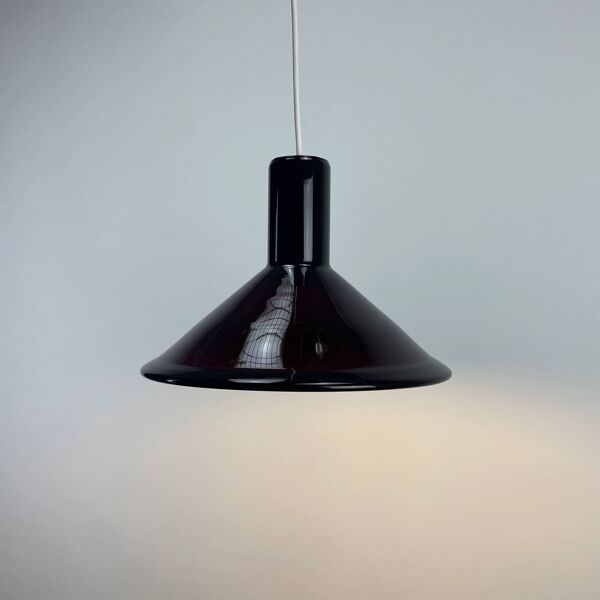 Suspension en verre danoise violet Modèle P & T par Michael Bang pour Holmegaard 1972
