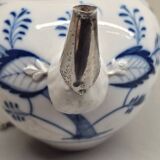 Antique German Porcelain Meissen Zwiebelmunster Teapot with silver, mid 180