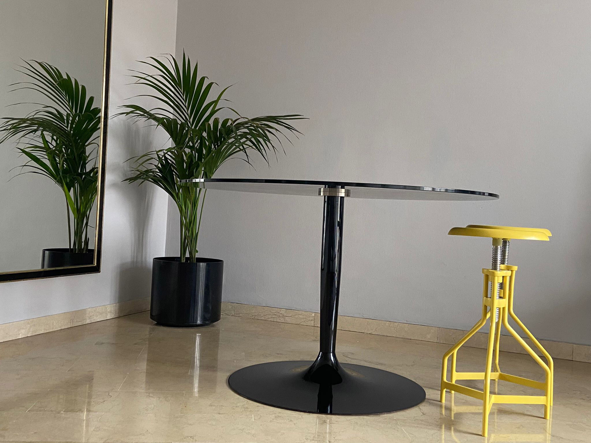 Pair of yellow lacquered metal stools, Restaurati, Italy 70's