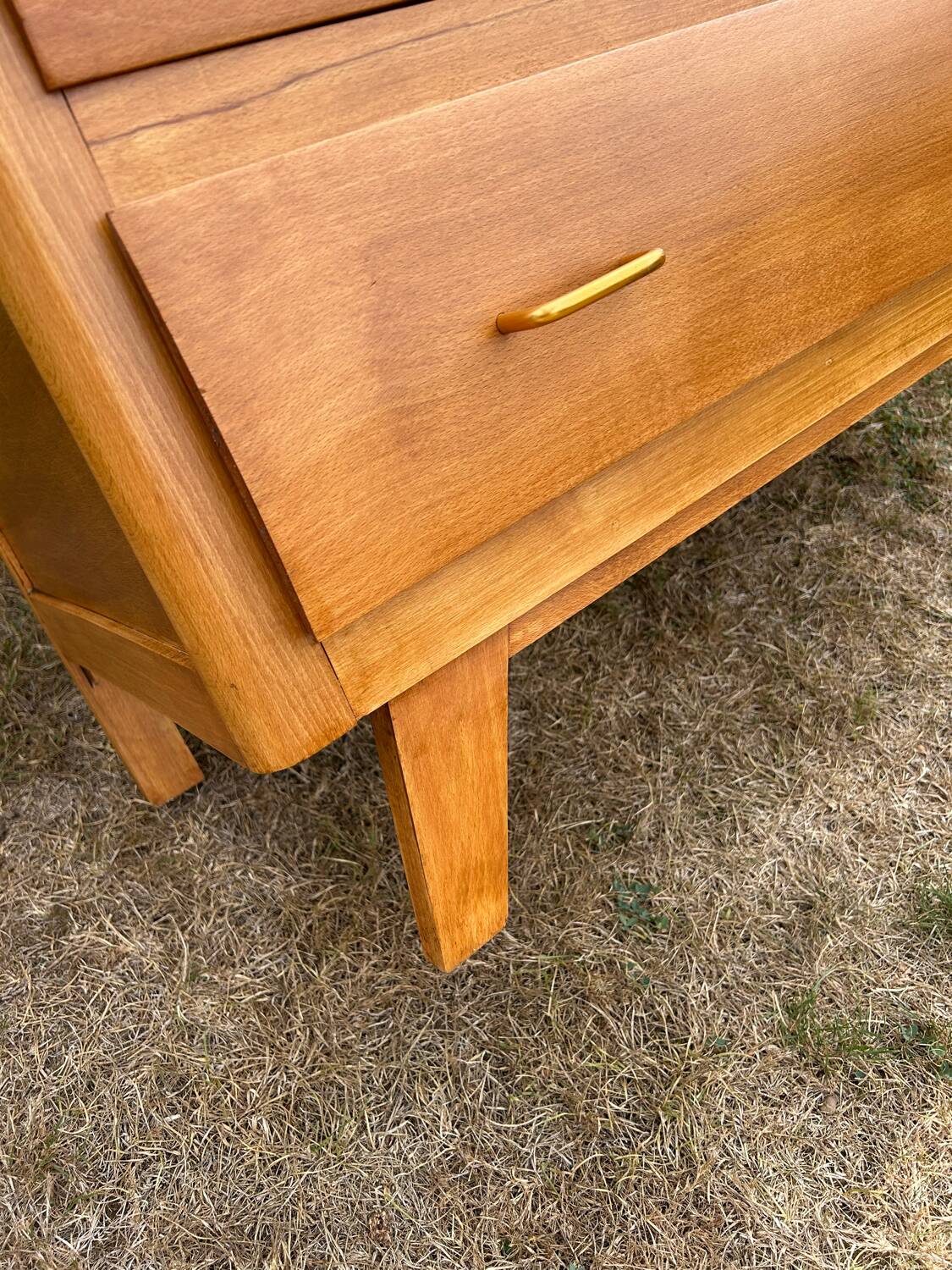 Vintage 1960s chest of drawers in blond beech