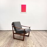 Mid-Century Modern Lounge Chair in Teak by Peter Hvidt an Orla Mølgaard Nielson for France and Son