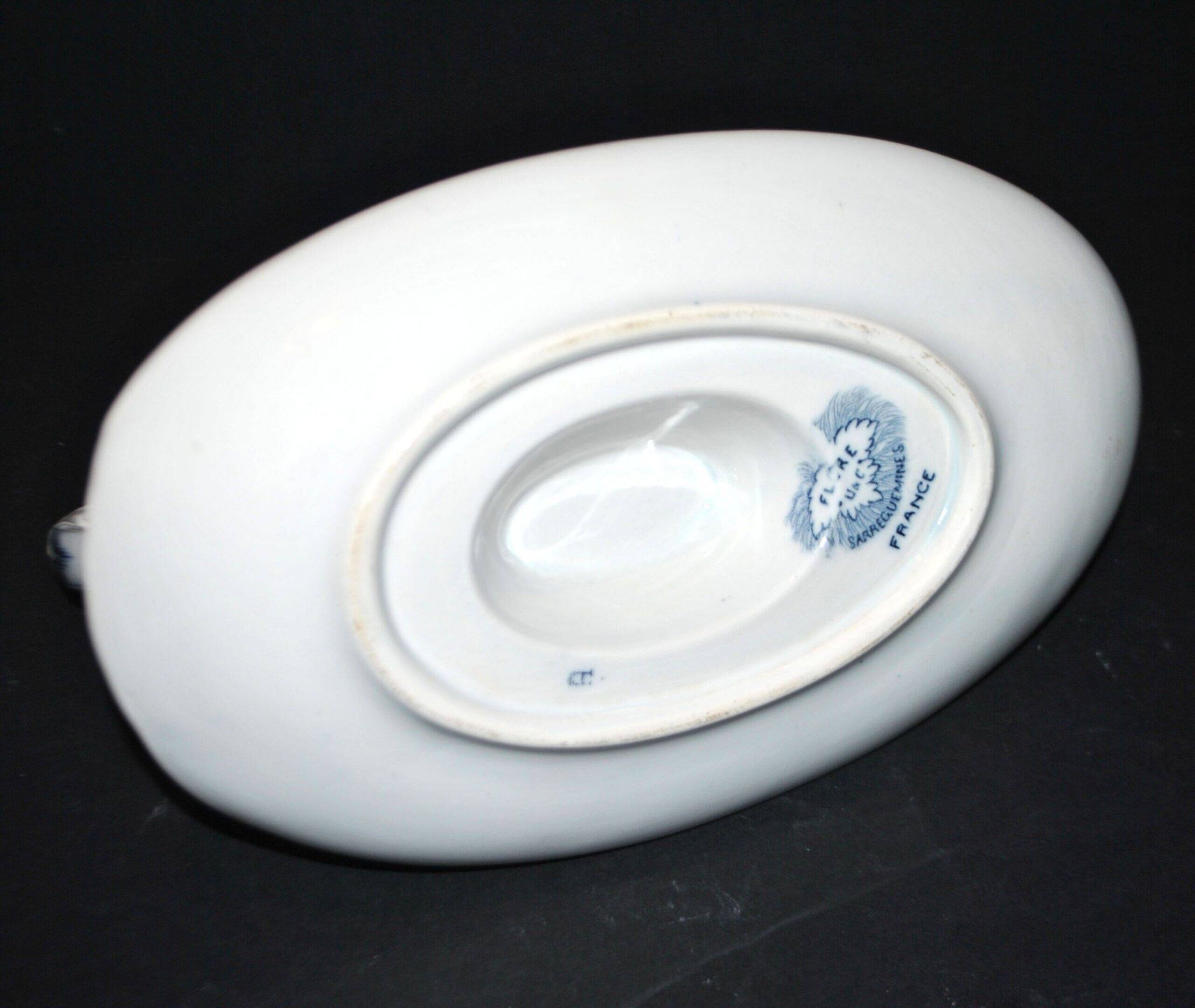 Sarreguemines U&C Flore sauce boat in earthenware with blue flowers