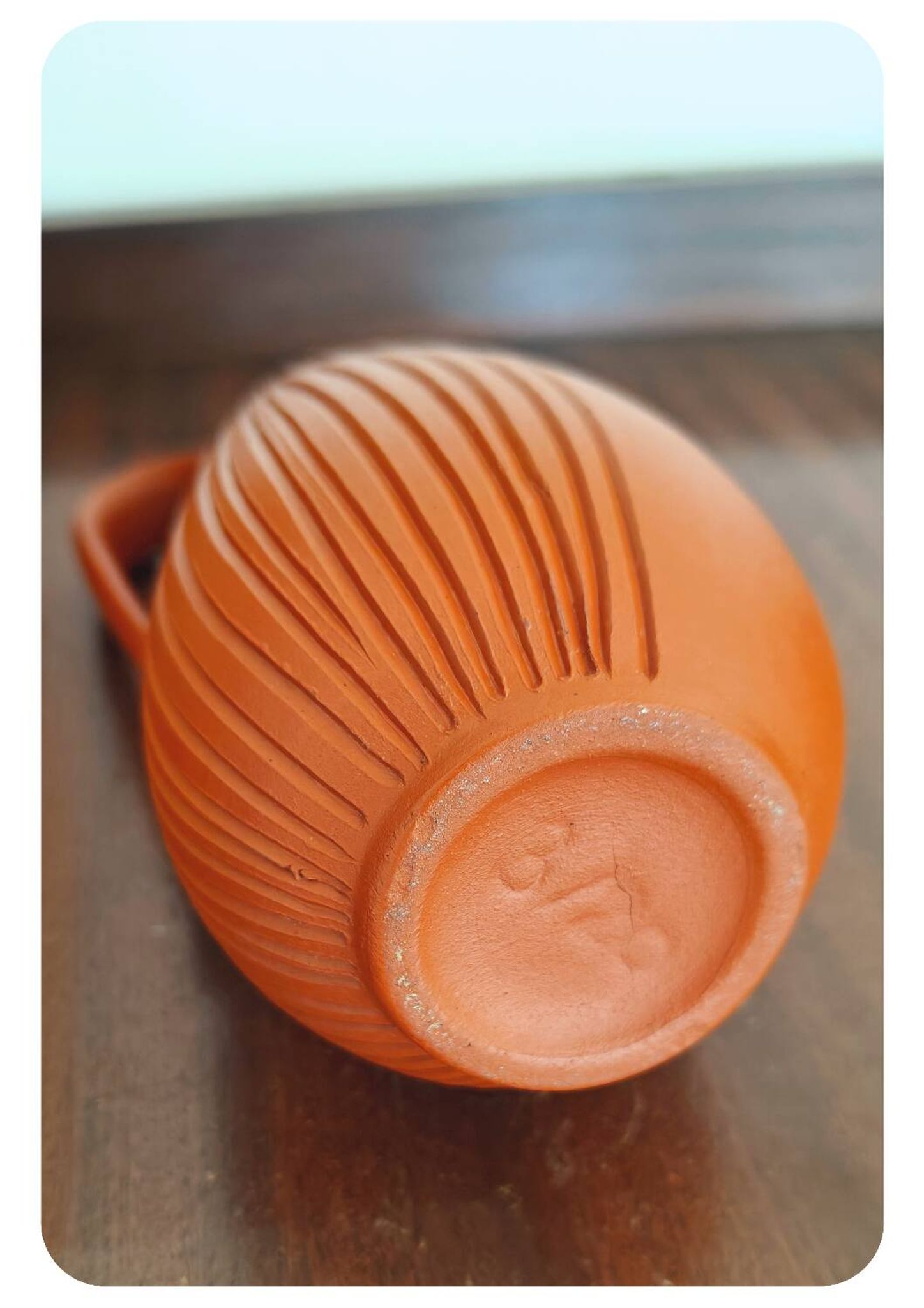 Carafe en terre cuite des années 1970