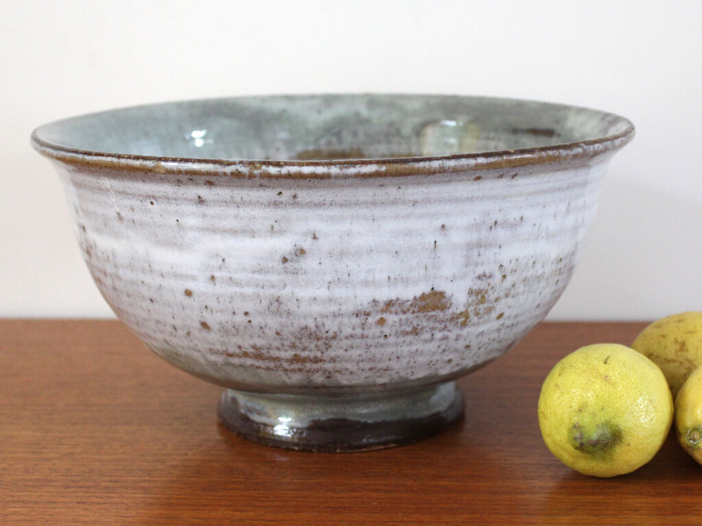 Vintage enamelled sandstone salad