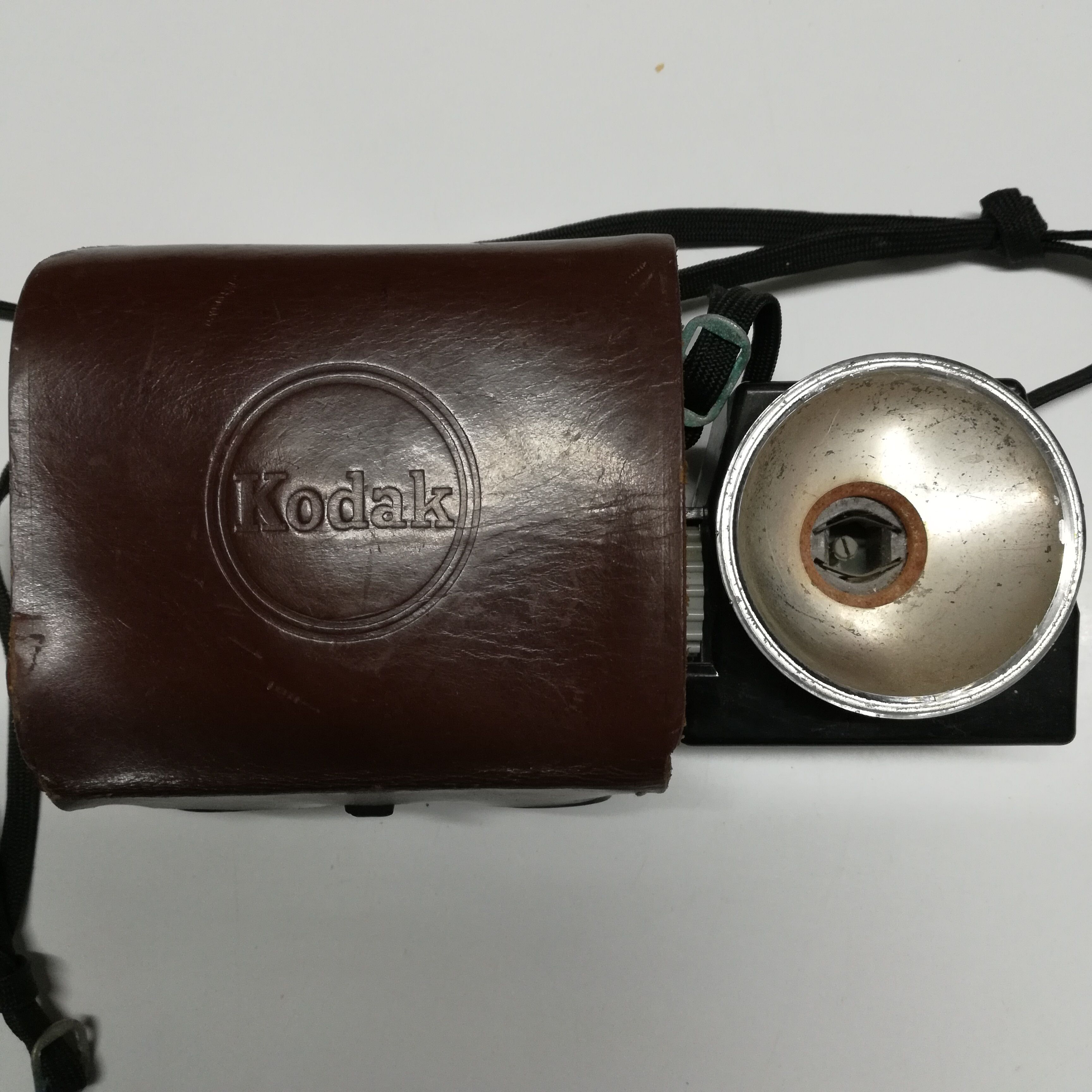 Brownie Starlet Photo Kodak - Leather and Flash Case - 50s-60s