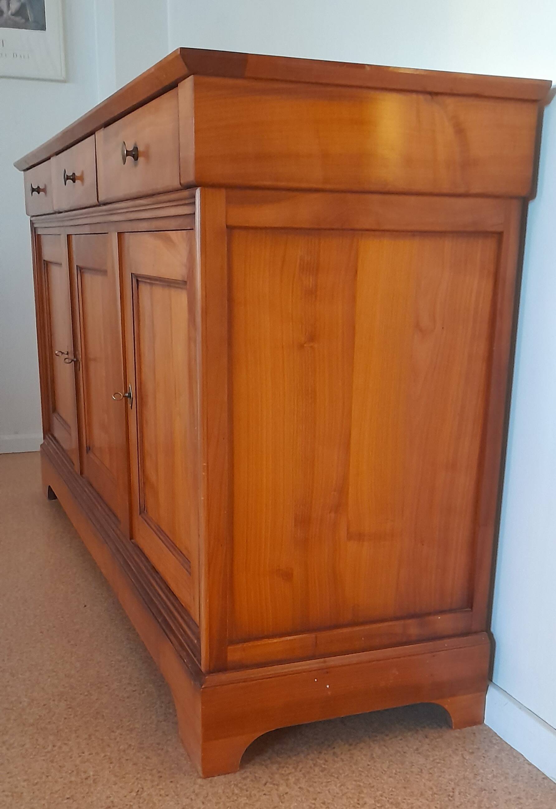 3-door wooden sideboard
