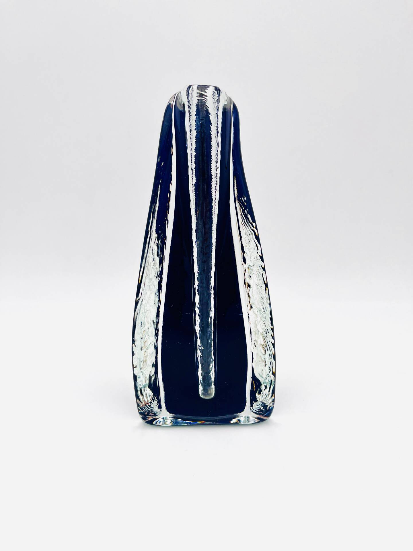 Vase Sculptural Sommerso - Václav Hanuš - Design Tchécoslovaque 60s