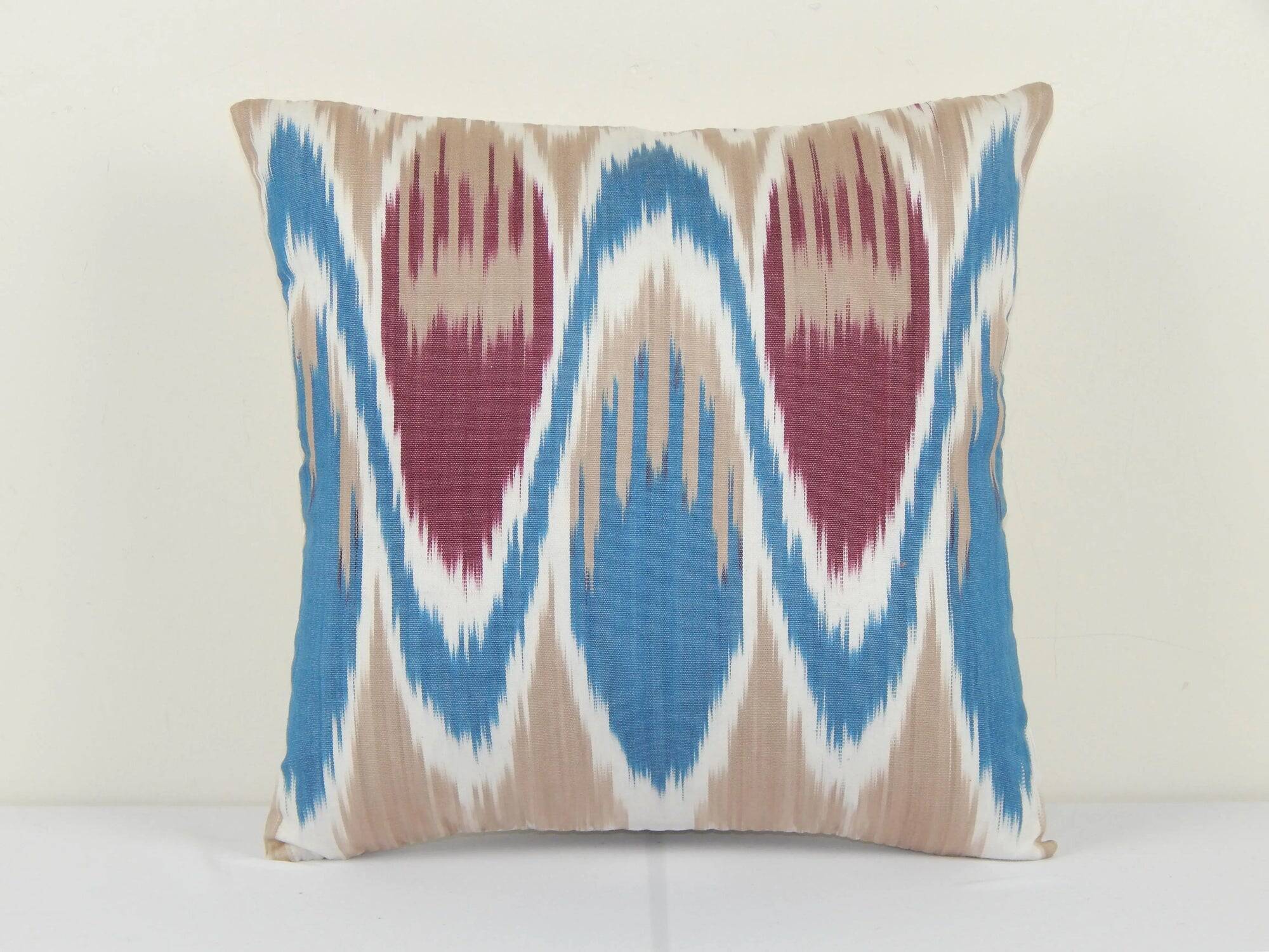 Vintage ikat cushion cover 33x33 cm
