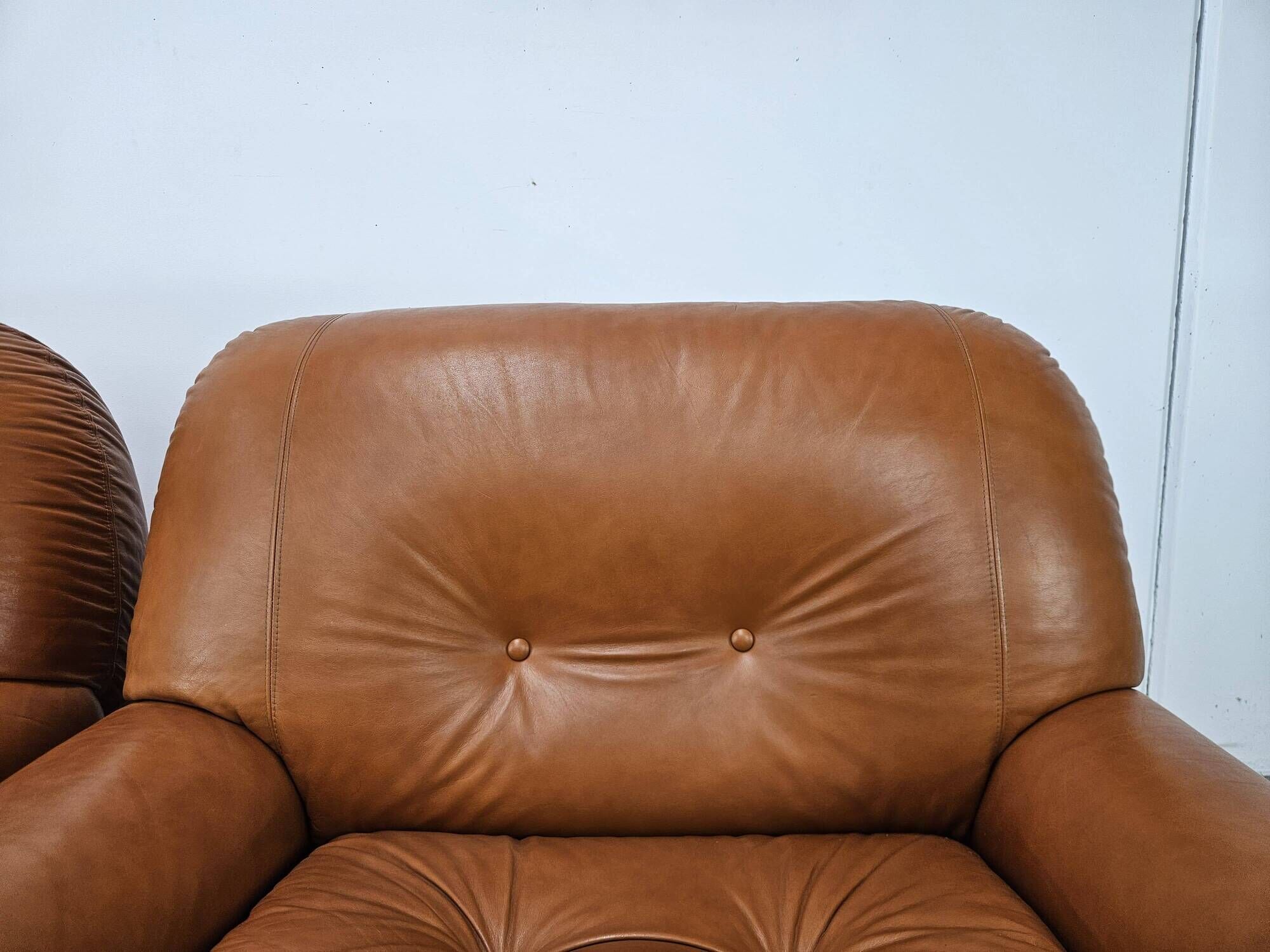 Pair of Sapporo armchairs by Mario Marenco for Mobil Girgi, 1970