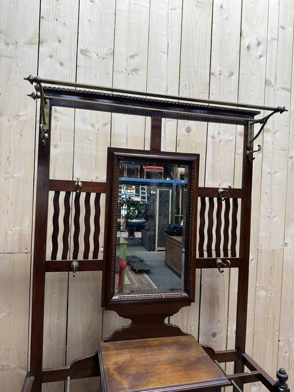 Vestiaire anglais en acajou massif