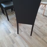 Set of chairs