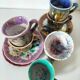 Tasses et soucoupes Morvan en céramique émaillée polychrome