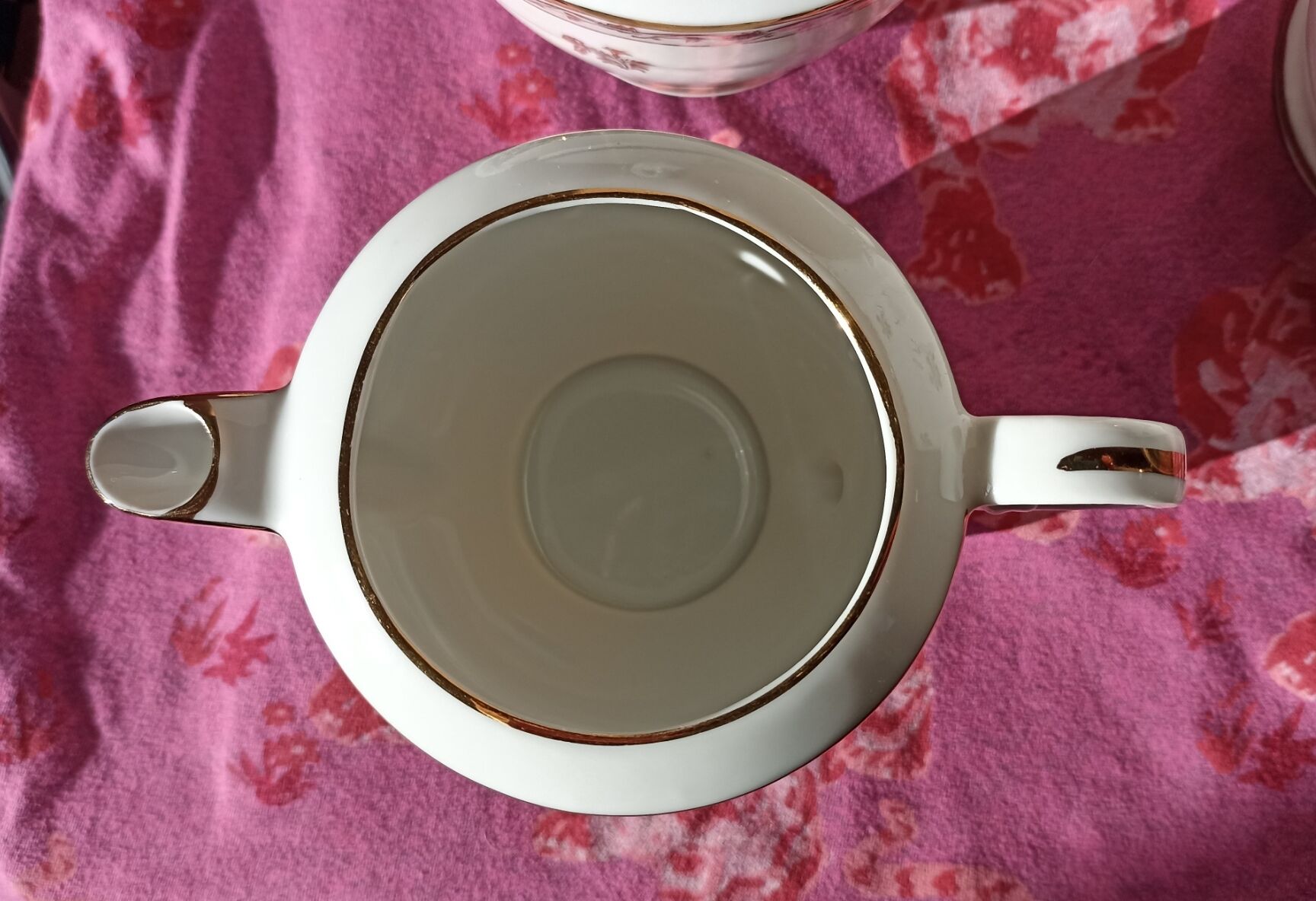 Coffee Serving Head - LCS - Roses, Carnations and Thistles