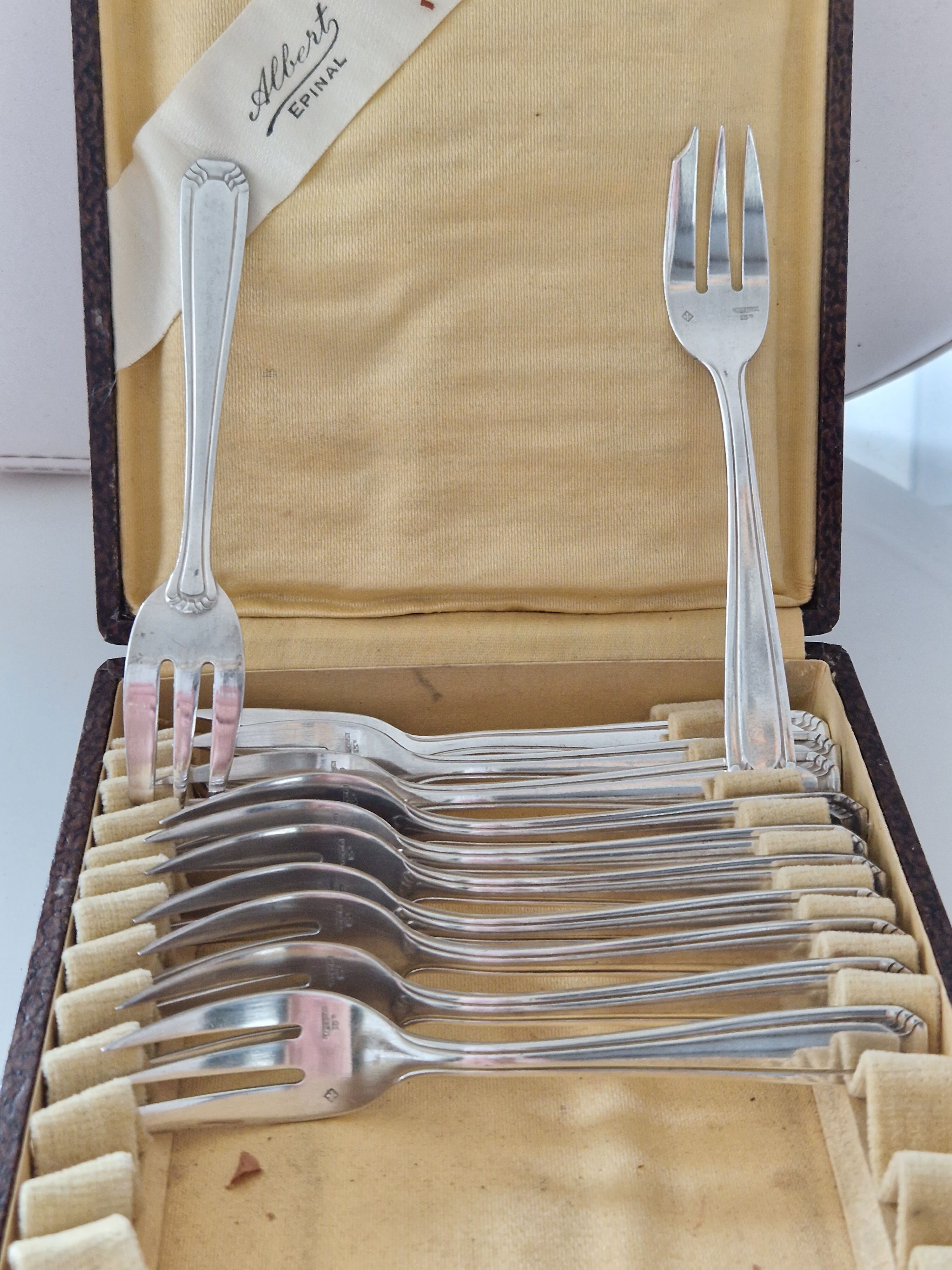 12 cake forks