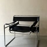 Wassily tubular armchair in chrome & black leather, designed by Marcel Breuer in 1970.