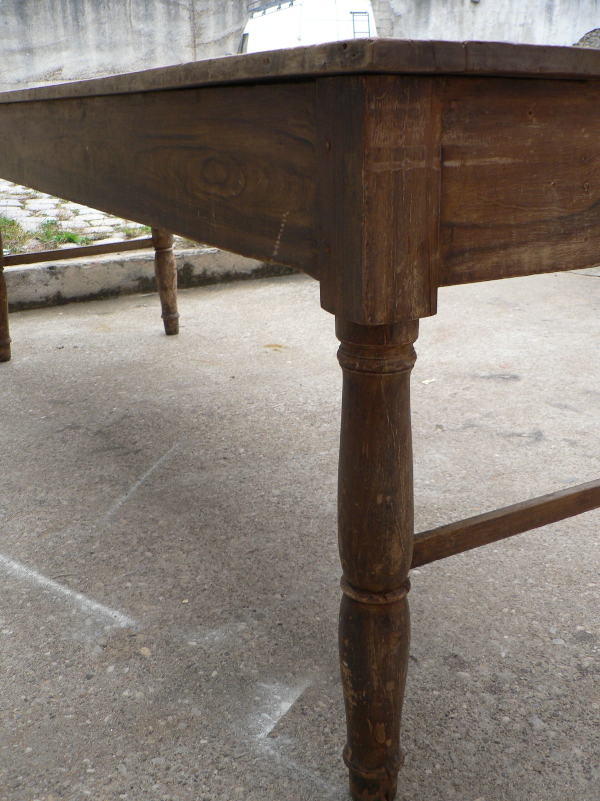 Table de drapier patiné