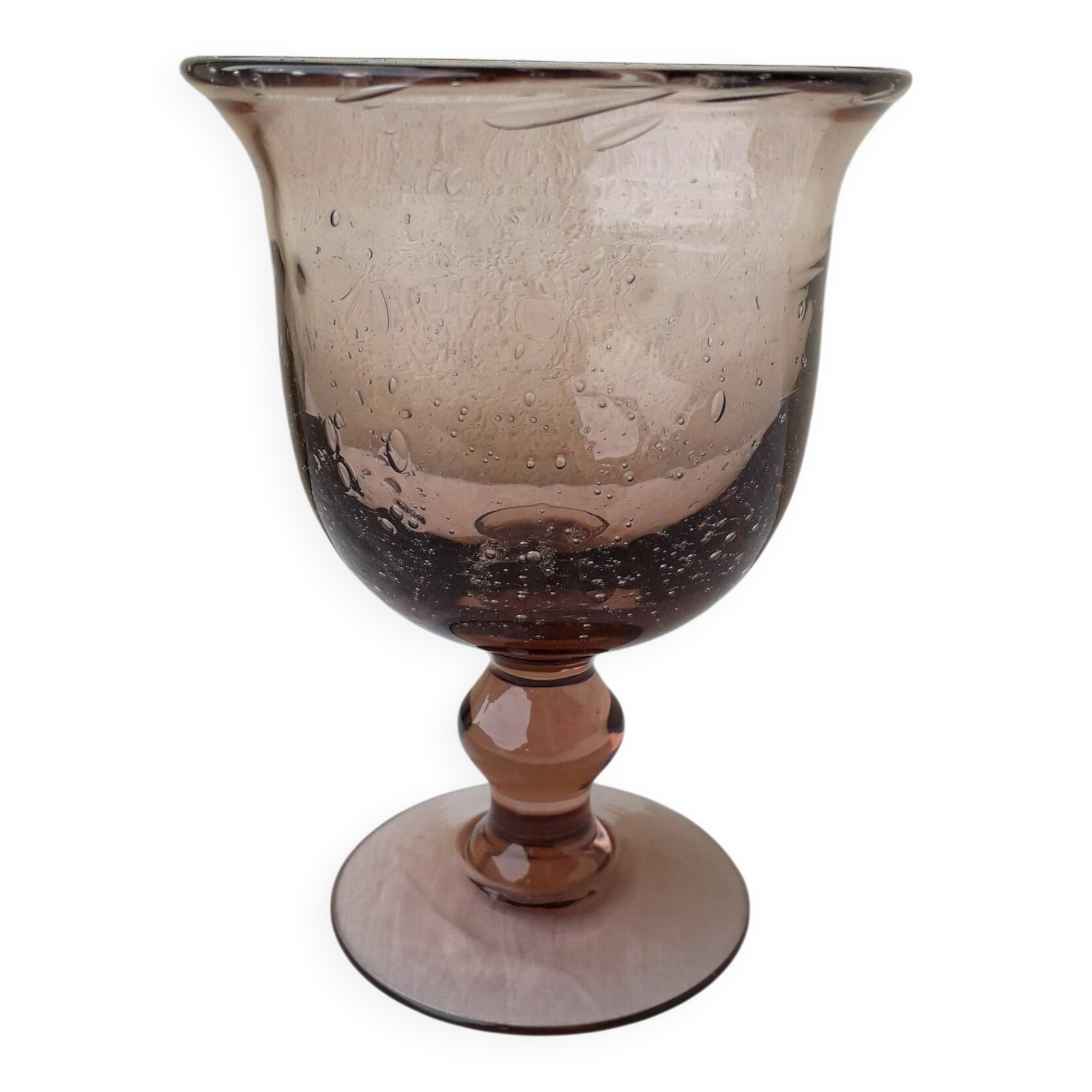 Stemmed glass in bubbled glass