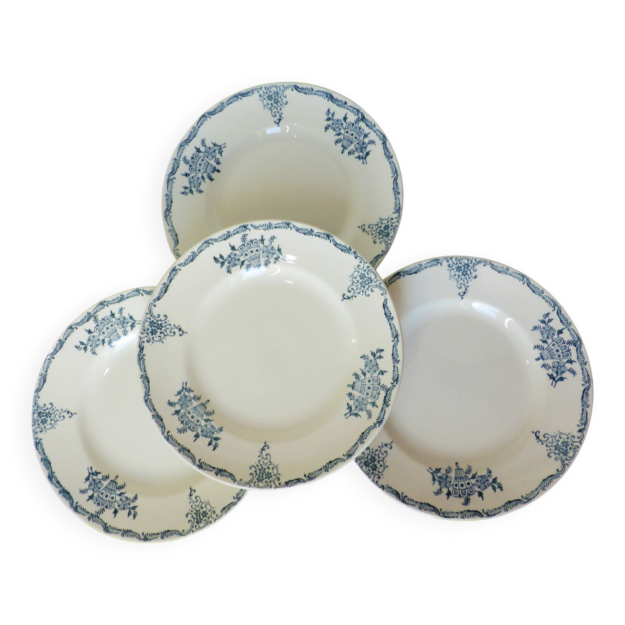 4 ironstone dinner plates from St Amand 220538