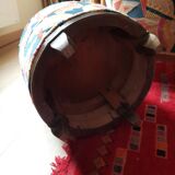 Hanging spring pouf