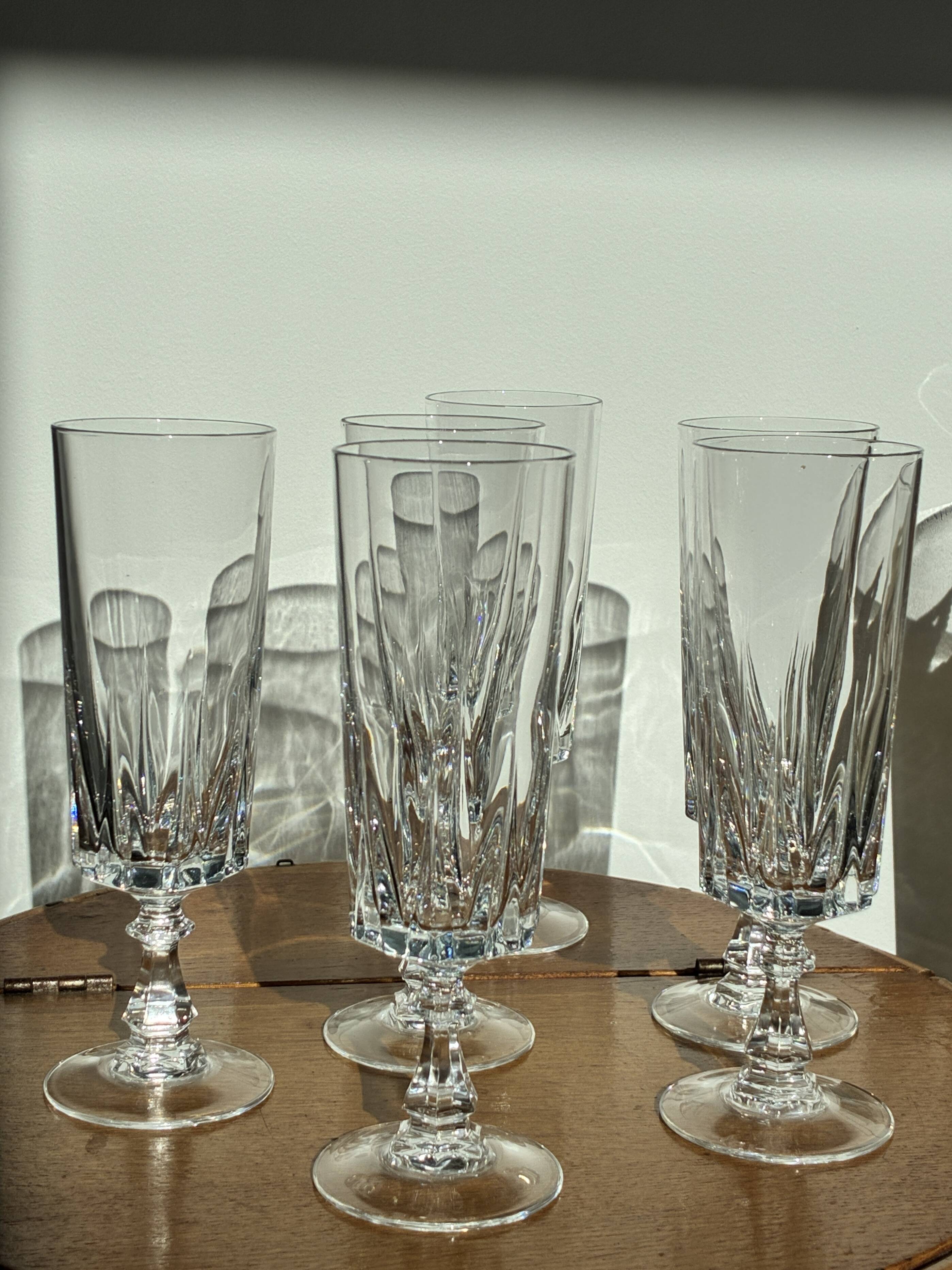Lot of 6 crystal champagne flutes