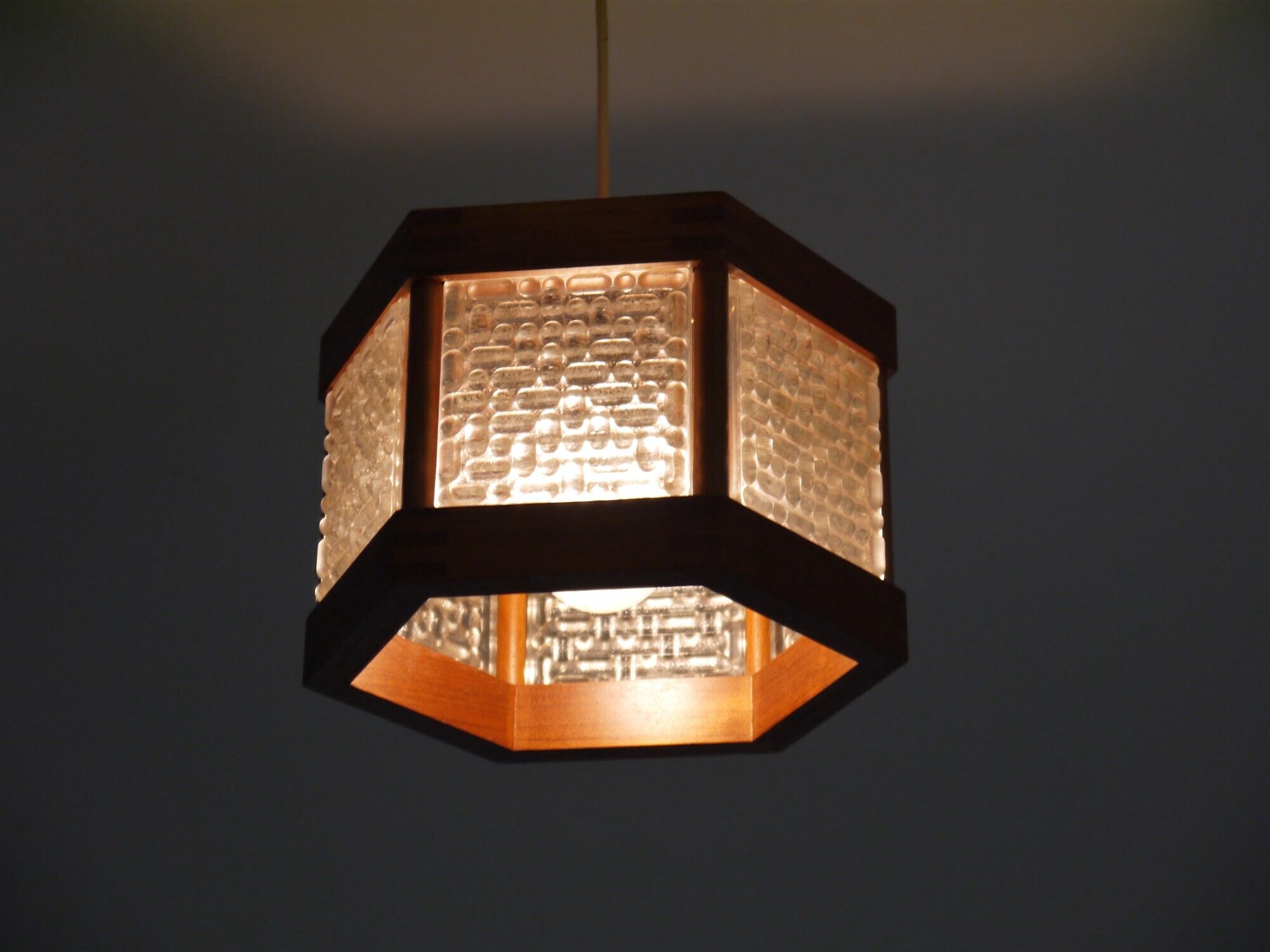Scandinavian hanging lamp in teak and glass 1960