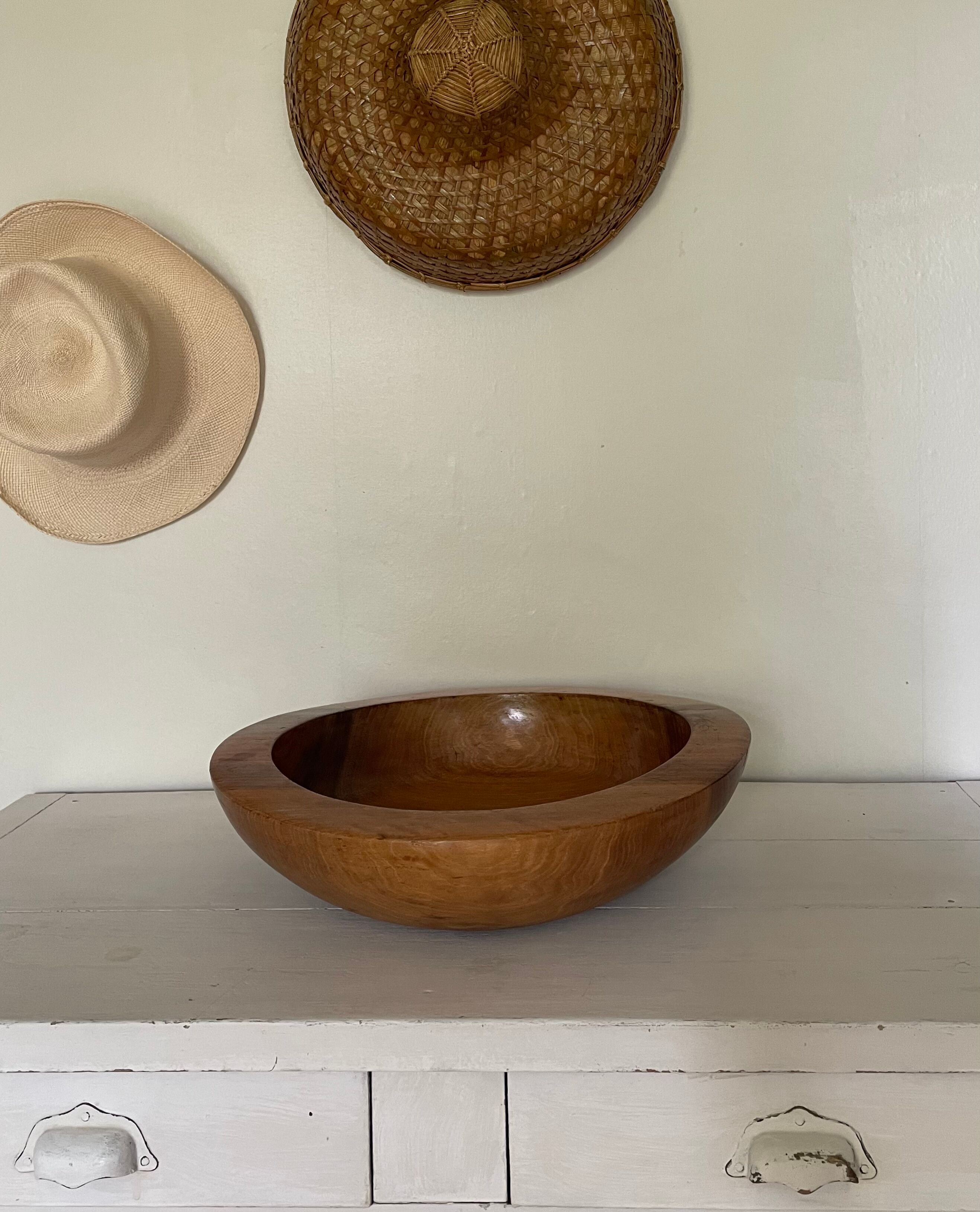 Solid wood fruit basket