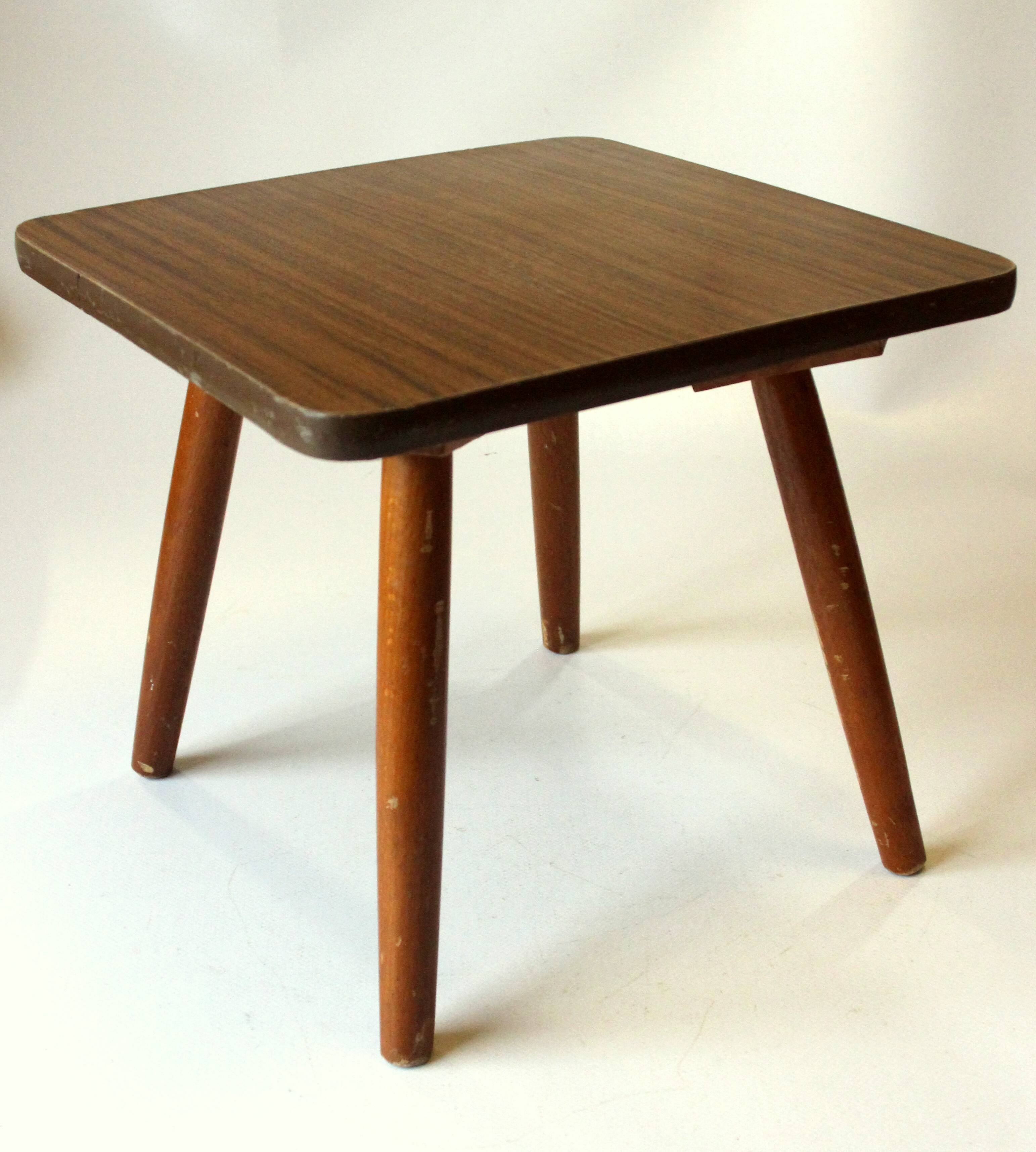 1950s Small wooden side table - plant stand - Vintage