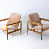 Ensemble de deux fauteuils danois en tissu rose