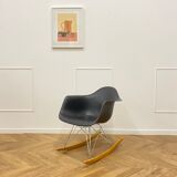 Rocking chair by Eames 242