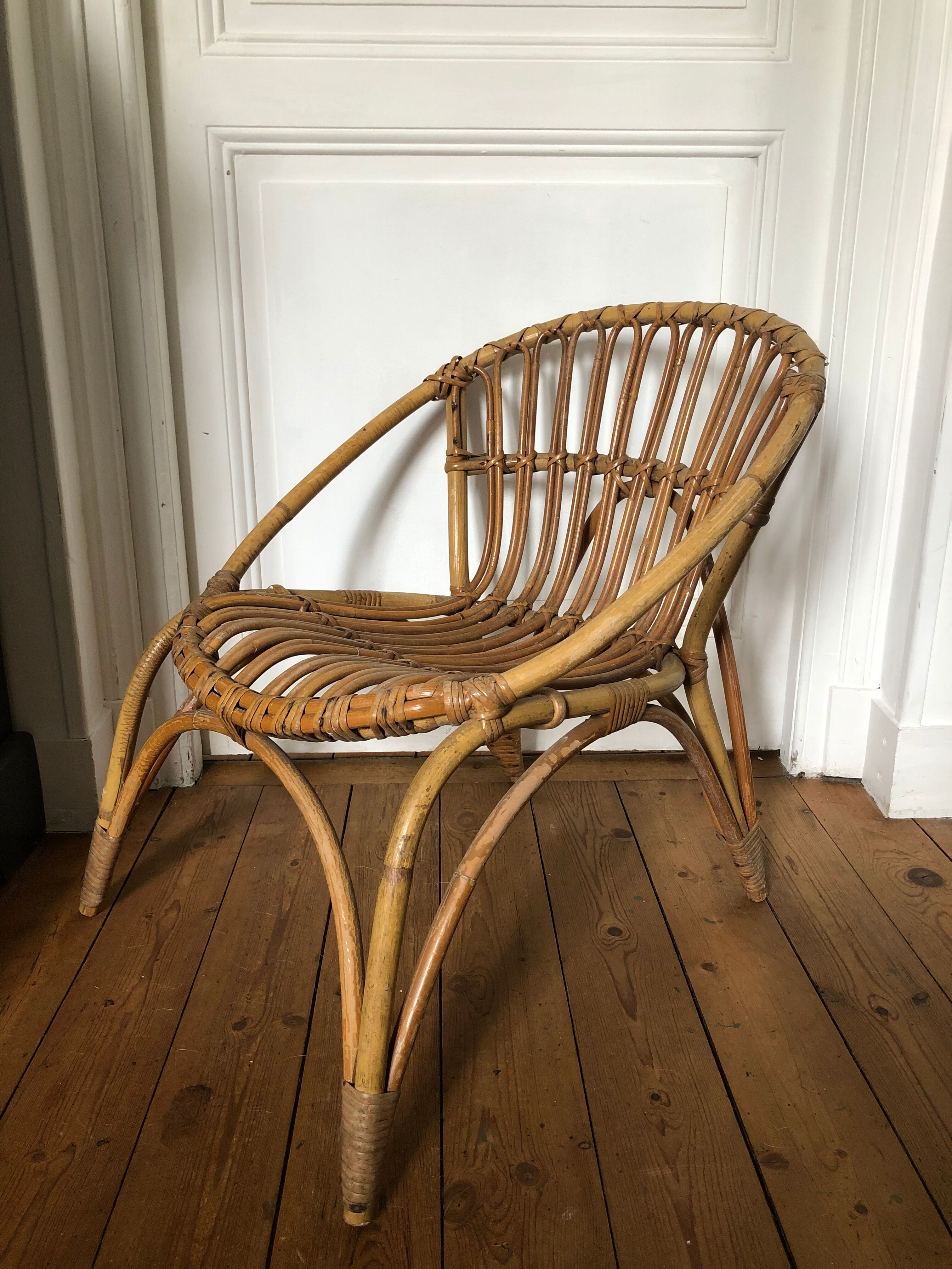 Children's rattan chair