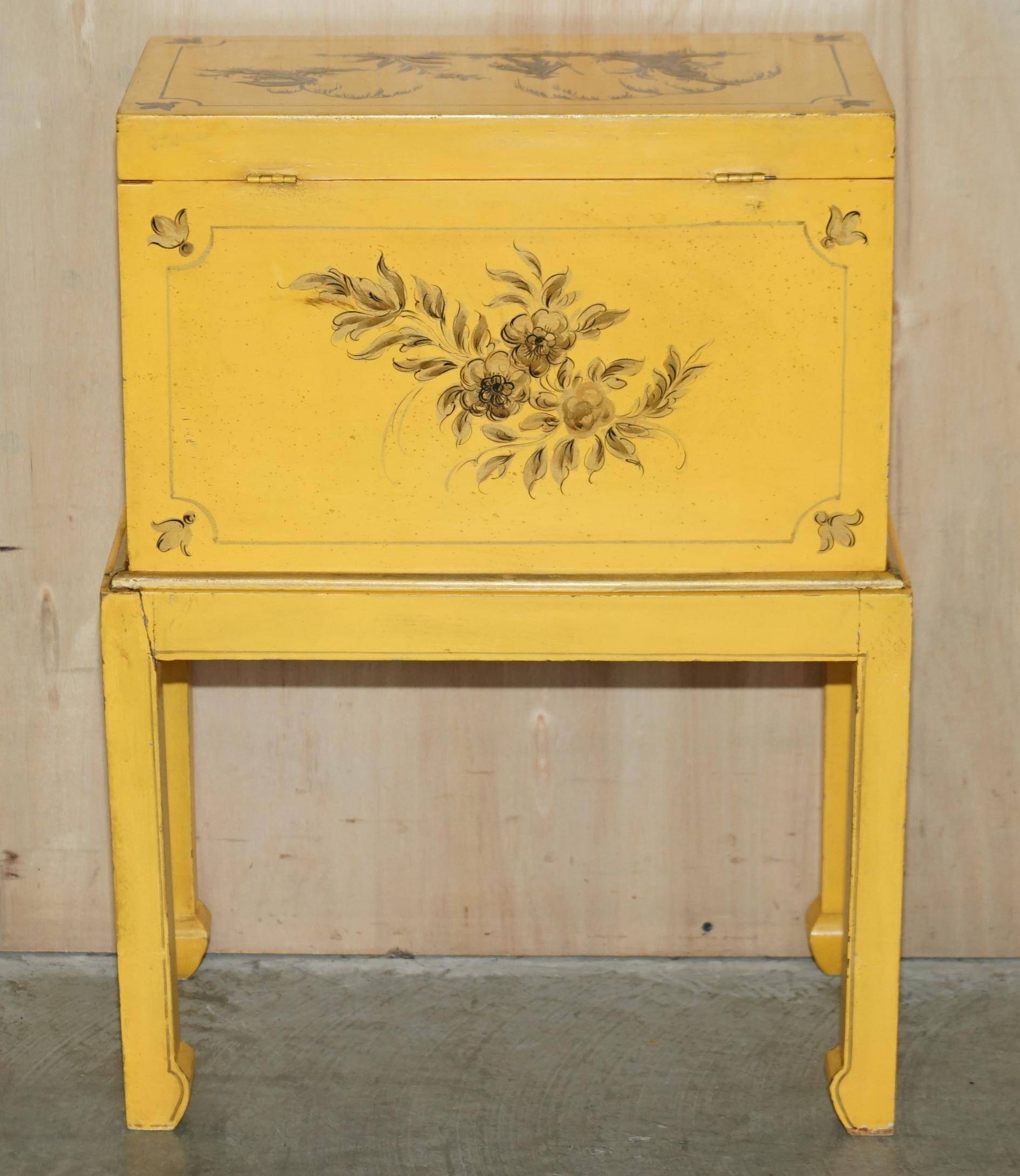 Antique Japanese commode hand-painted and lacquered.