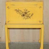 Antique Japanese commode hand-painted and lacquered.