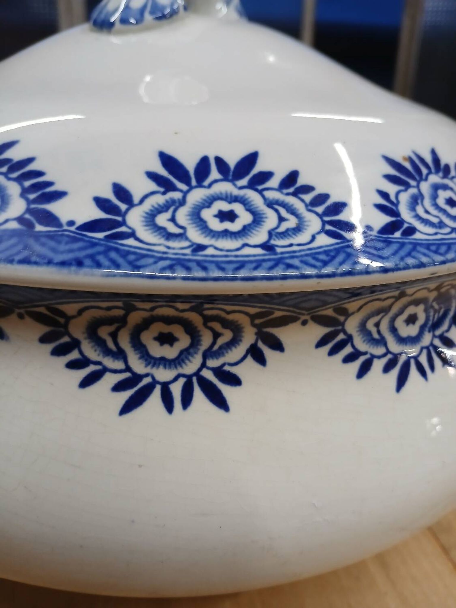 Old soup tureen Digoin and Sarreguemines