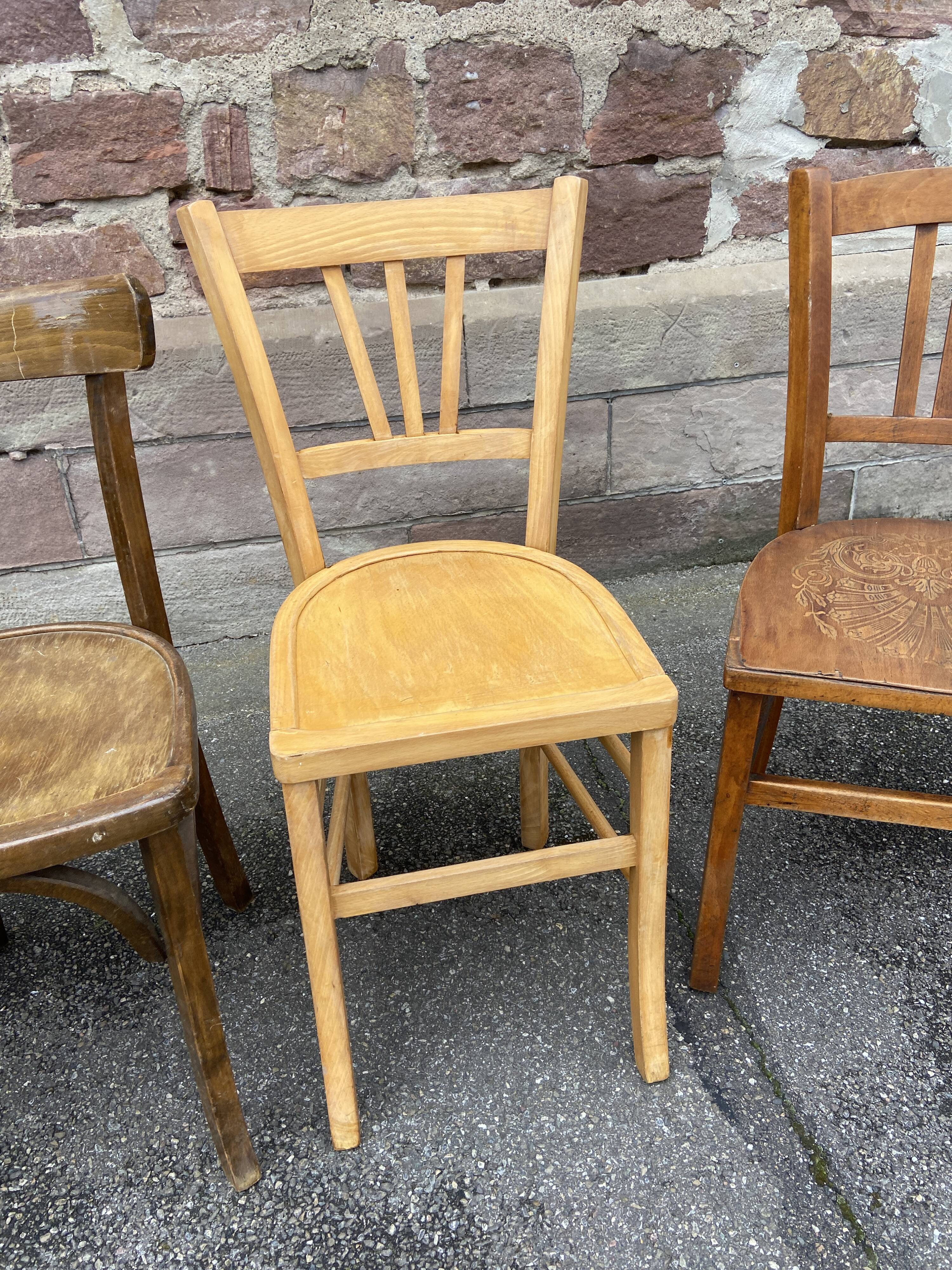 4 bistro chairs café wood curved mismatched vintage
