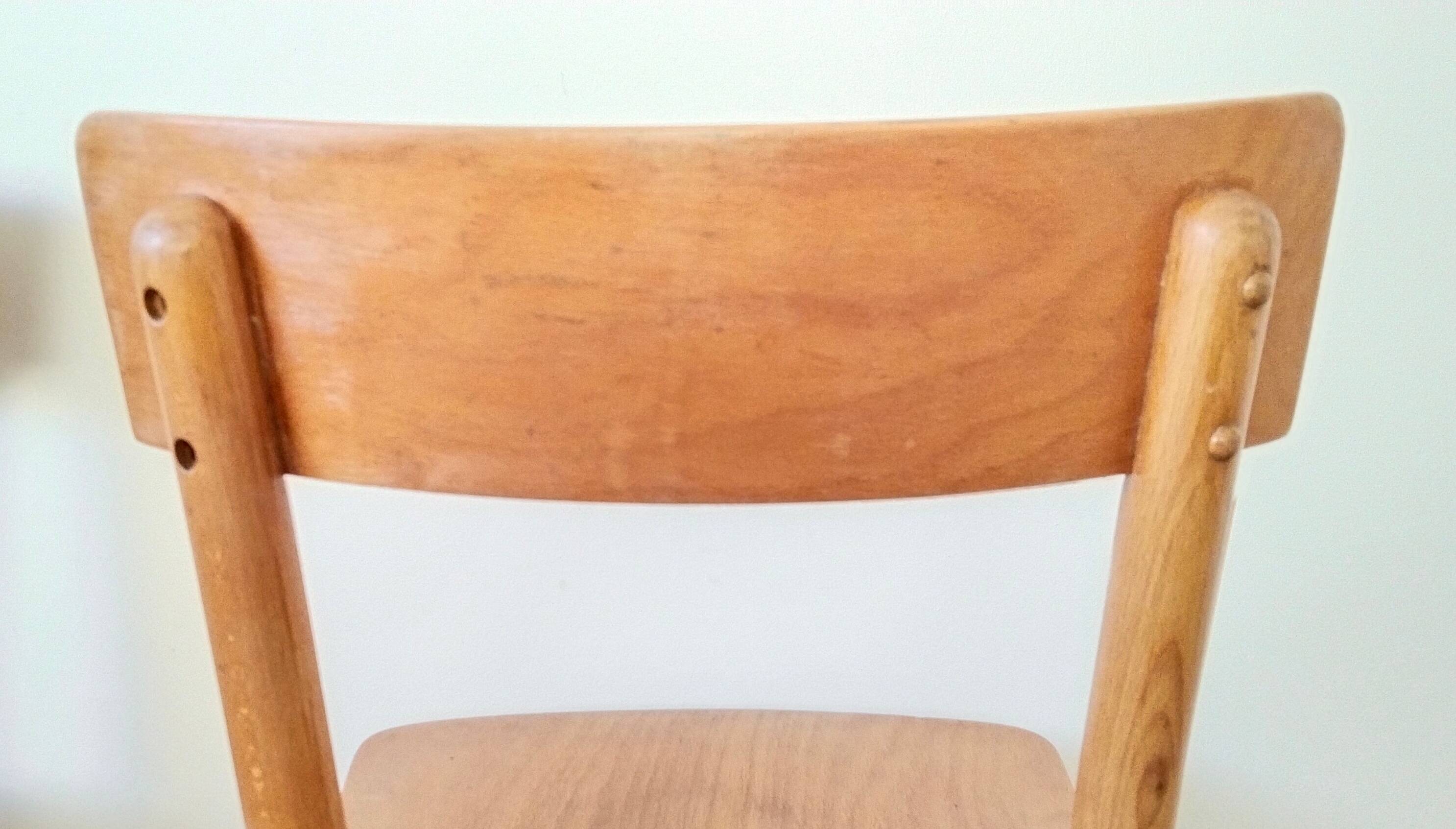 Scandinavian bistro chairs in turned wood, Baumann style