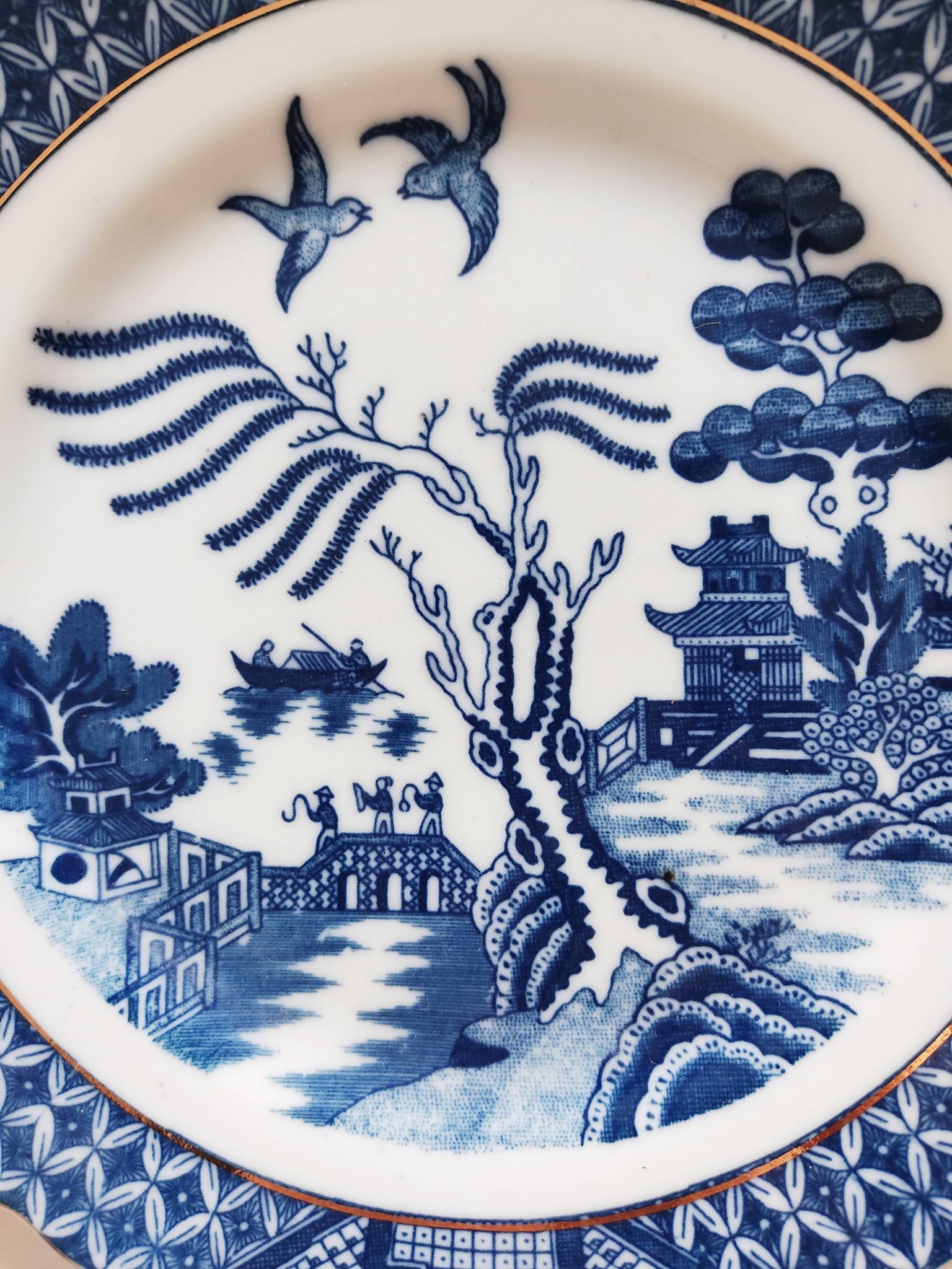 Set of 6 English porcelain dessert plates