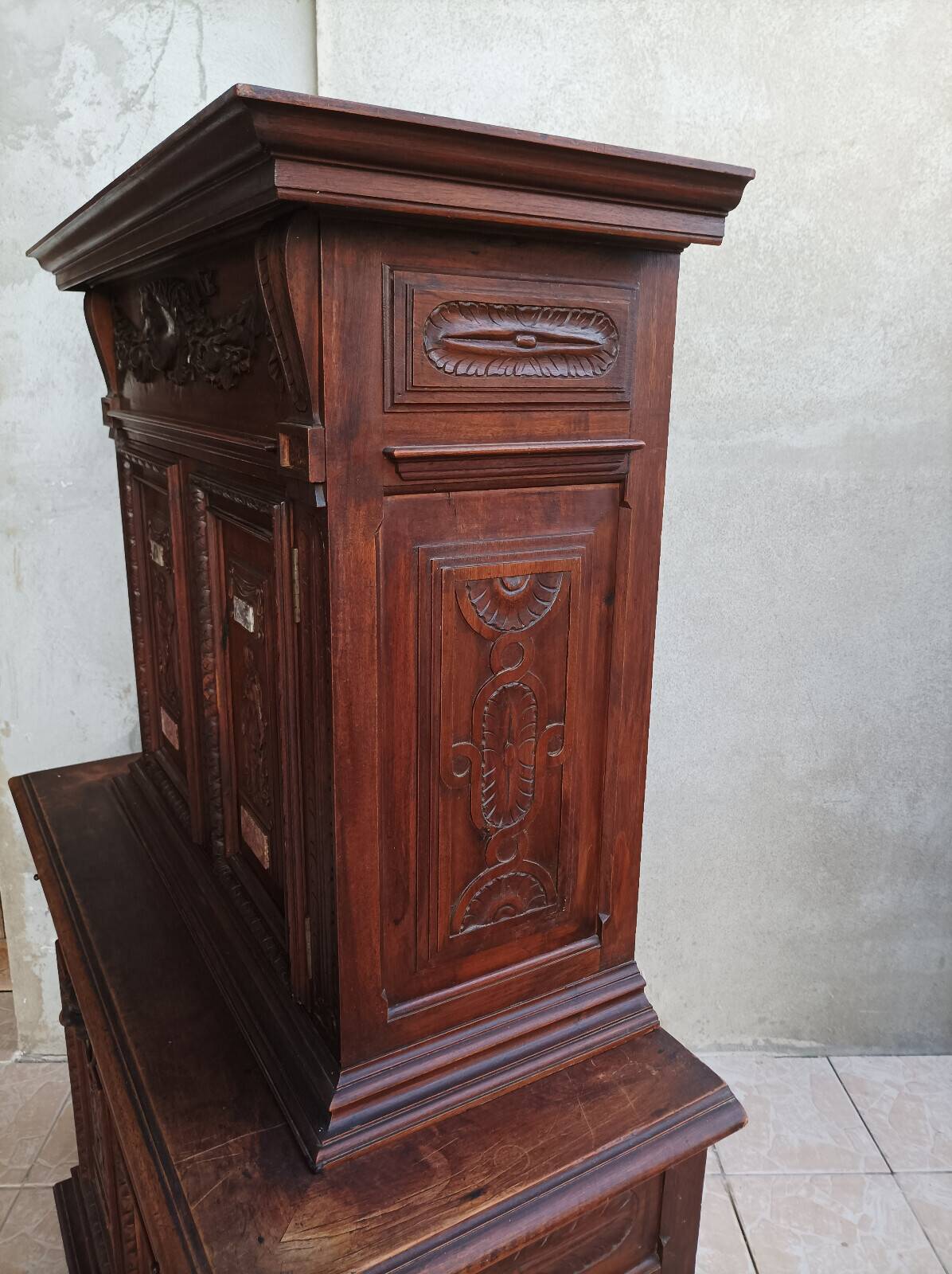 Louis XIII walnut diminutive buffet