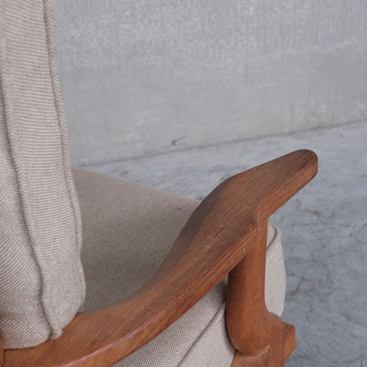 Guillerme et Chambron Mid-Century Oak Grand Repos Armchair