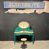 Louis XVI style dressing table in elm magnifying glass