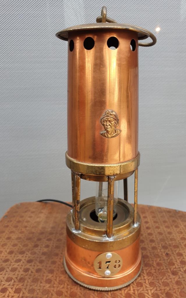 Electrified miner's lantern 178