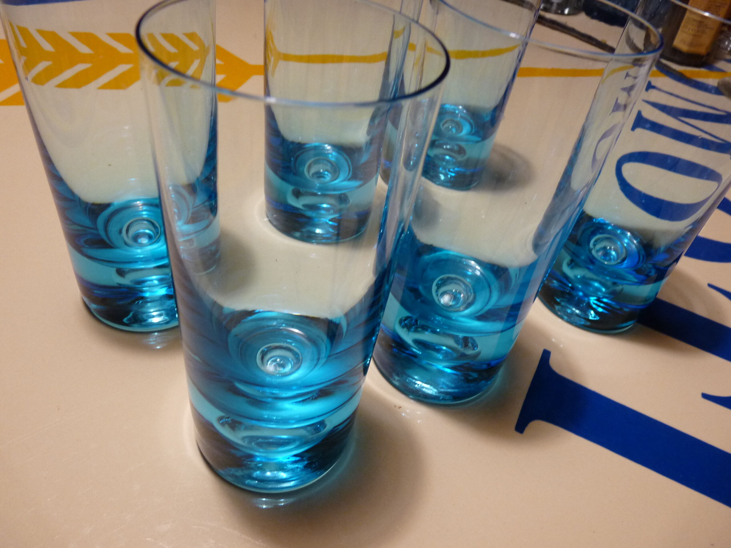 Verres a orangeade coktail bleus turquoise vintage